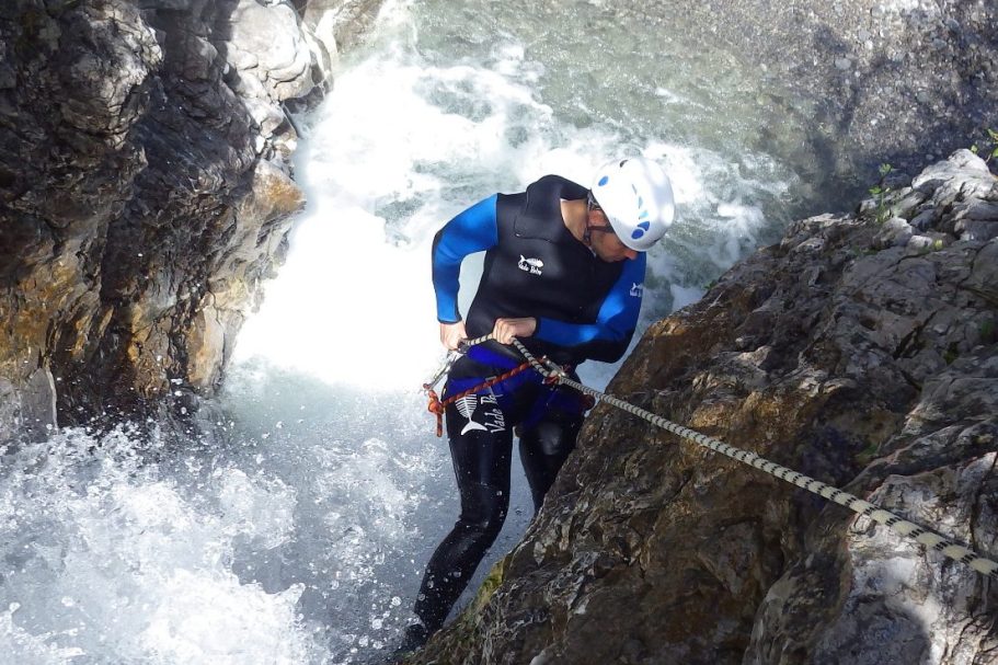 Canyoning-Alpine-Passion-Hochalp, Foto: Jürgen Riegger Canyonig-Abseilstelle-Hochalp im Lechtal